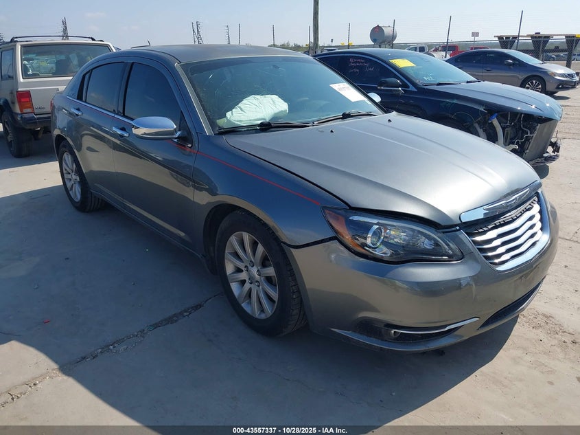 CHRYSLER 200 LIMITED