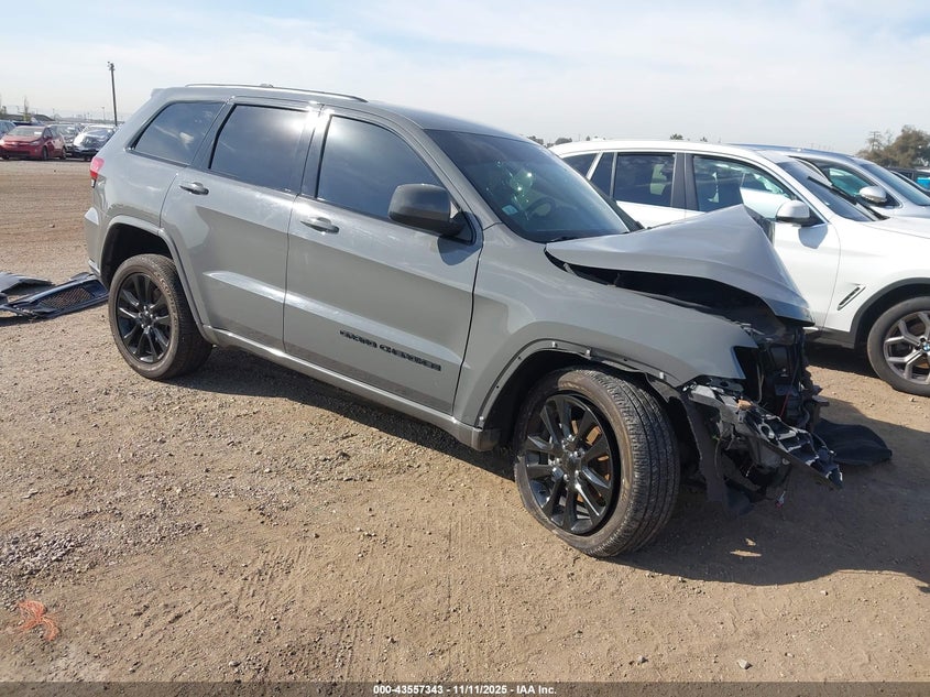 JEEP GRAND CHEROKEE ALTITUDE 4X2