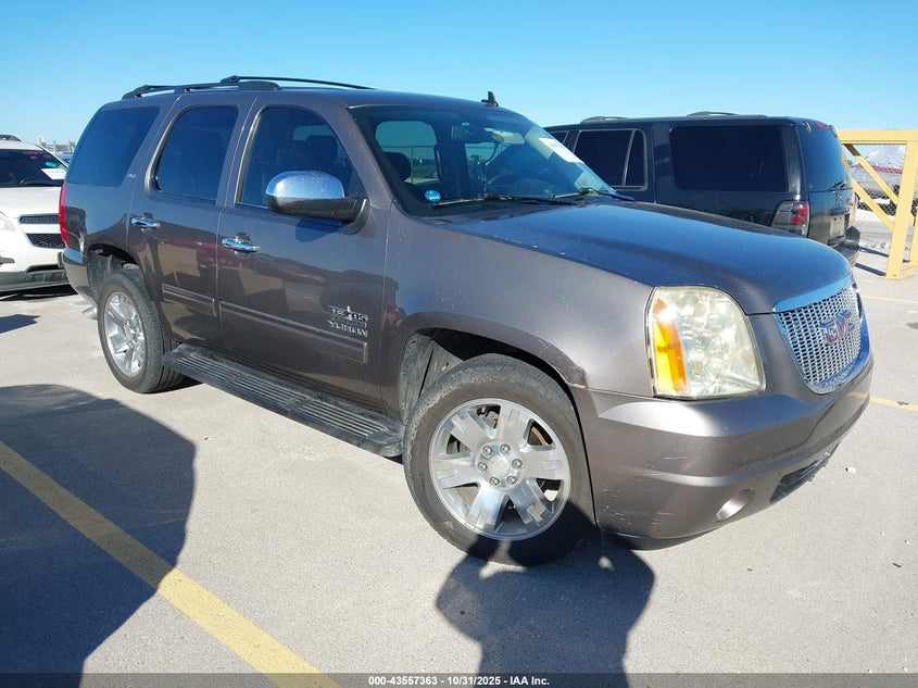 GMC YUKON SLT