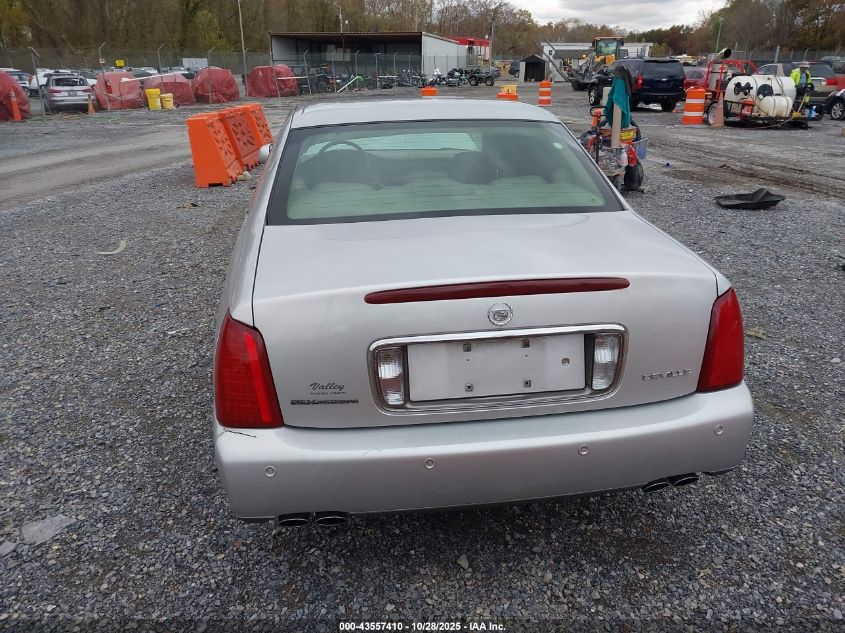 2003 Cadillac Deville Standard VIN: 1G6KD54Y93U233806 Lot: 43557410