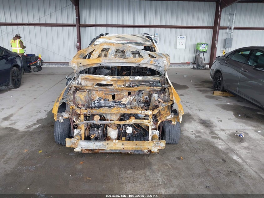 2007 Toyota Rav4 Limited VIN: JTMBD31V176049448 Lot: 43557456