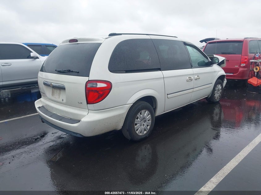2C4GP44R65R401642 2005 CHRYSLER TOWN & COUNTRY photo no. 4