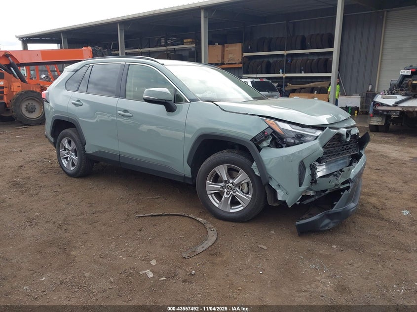 2024 TOYOTA RAV4 XLE - JTMW1RFV1RD122824