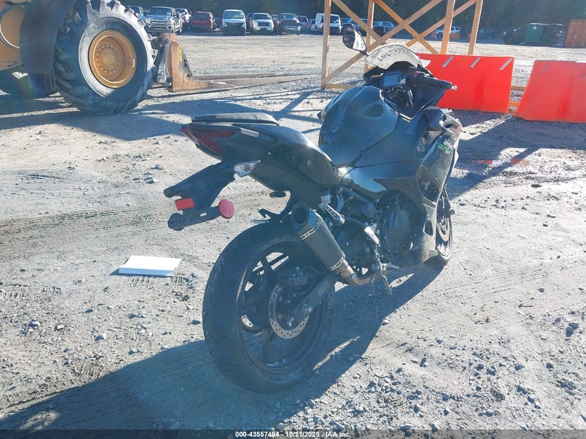 2024 KAWASAKI EX500 auction photo 4