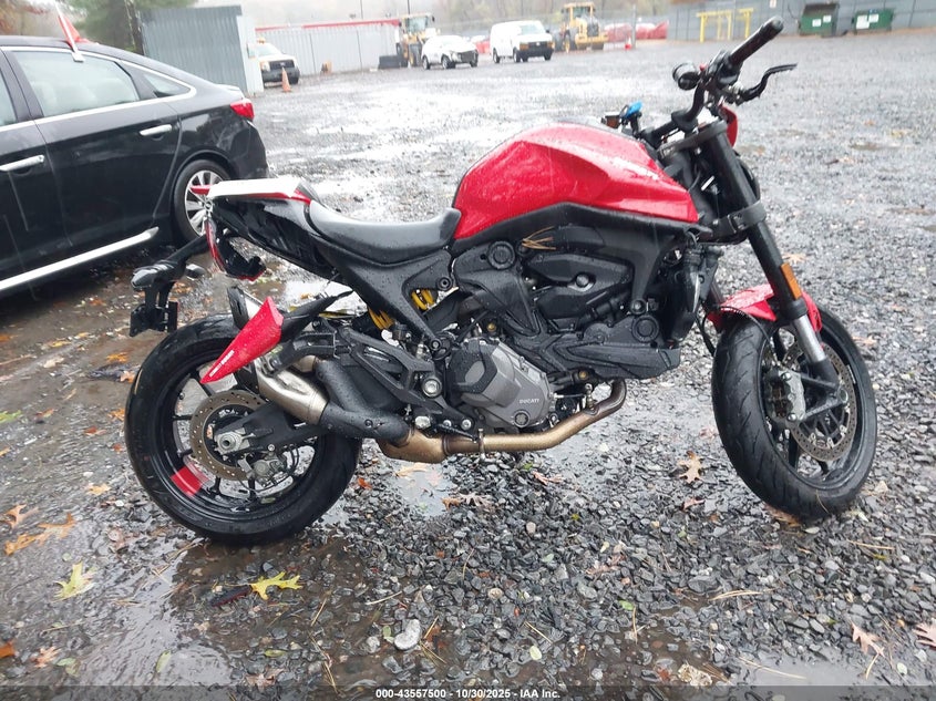 2024 Ducati Monster VIN: ZDMMAMDT6RB009169 Lot: 43557500