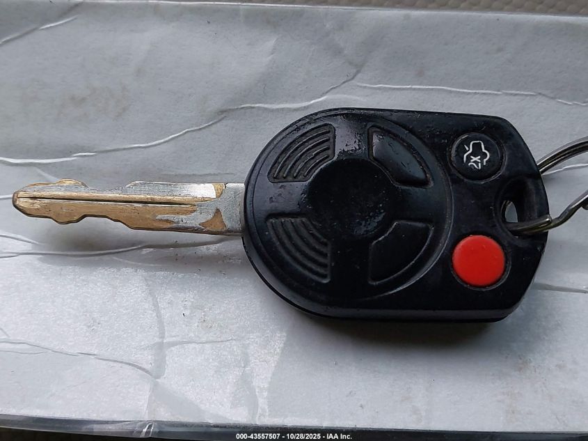 2009 Ford Escape Xlt VIN: 1FMCU03779KB02760 Lot: 43557507