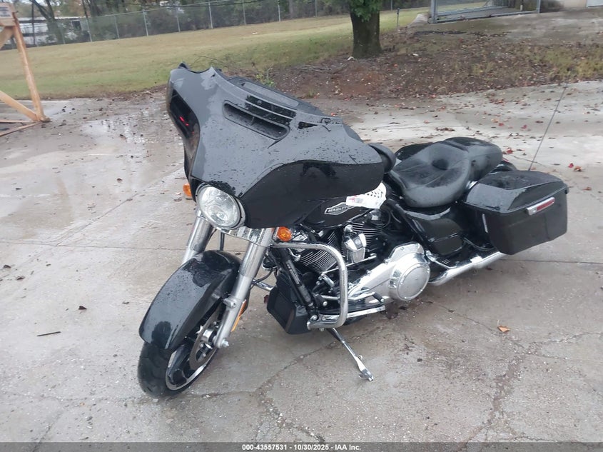1HD1KBC13PB607442 2023 HARLEY-DAVIDSON STREET GLIDE photo no. 2