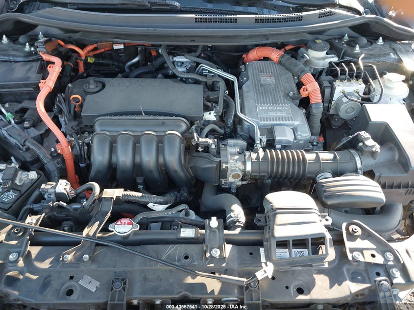 2018 Honda Clarity Plug-In Hybrid VIN: JHMZC5F17JC021082 Lot: 43557541