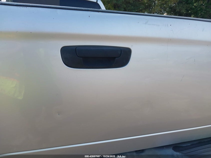 2002 Dodge Ram 1500 St VIN: 3D7HA18N72G172889 Lot: 43557557