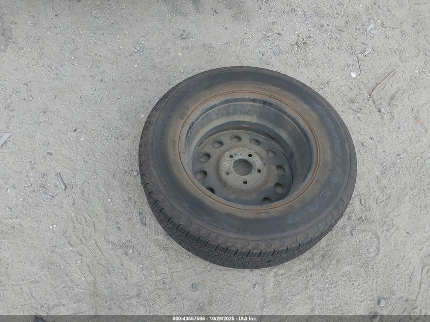 2008 Jeep Commander Sport VIN: 1J8HH48K38C141897 Lot: 43557586