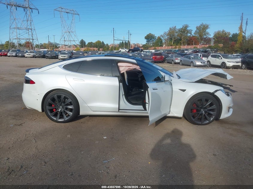 2018 Tesla Model S VIN: 5YJSA1E47JF262219 Lot: 43557595