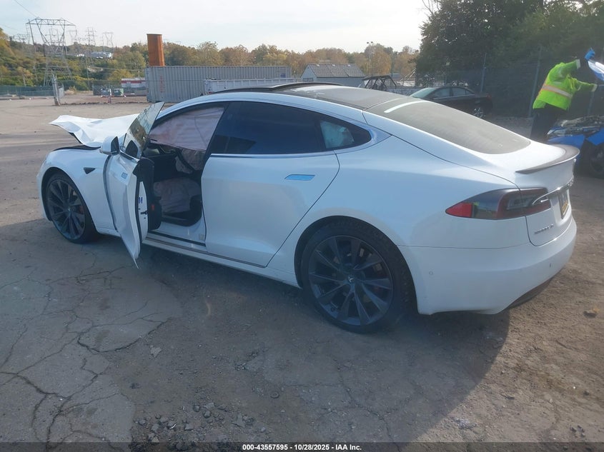 5YJSA1E47JF262219 2018 TESLA MODEL S photo no. 3