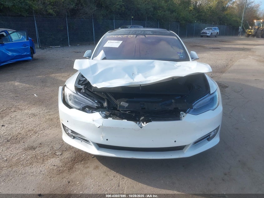 2018 Tesla Model S VIN: 5YJSA1E47JF262219 Lot: 43557595