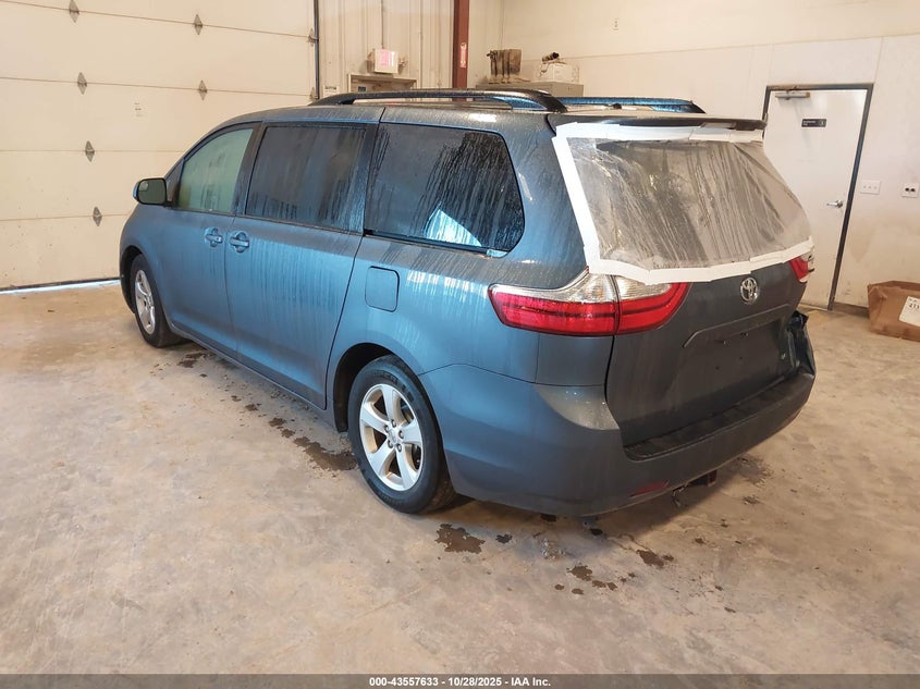 5TDKK3DC5FS623788 2015 TOYOTA SIENNA photo no. 3