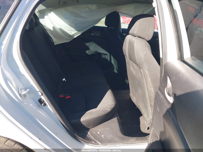 2021 HONDA CIVIC auction photo 8