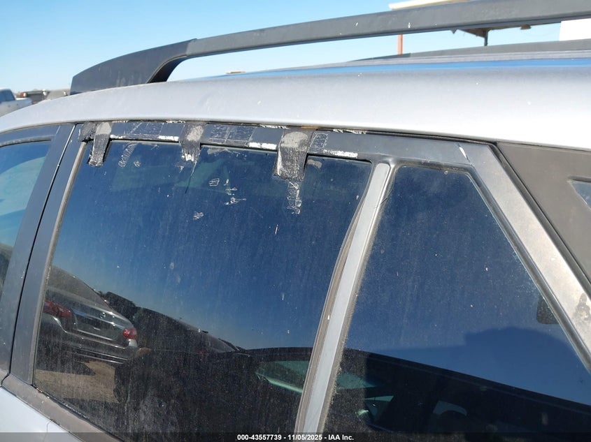 2009 Kia Rondo Lx VIN: KNAFG528X97221807 Lot: 43557739