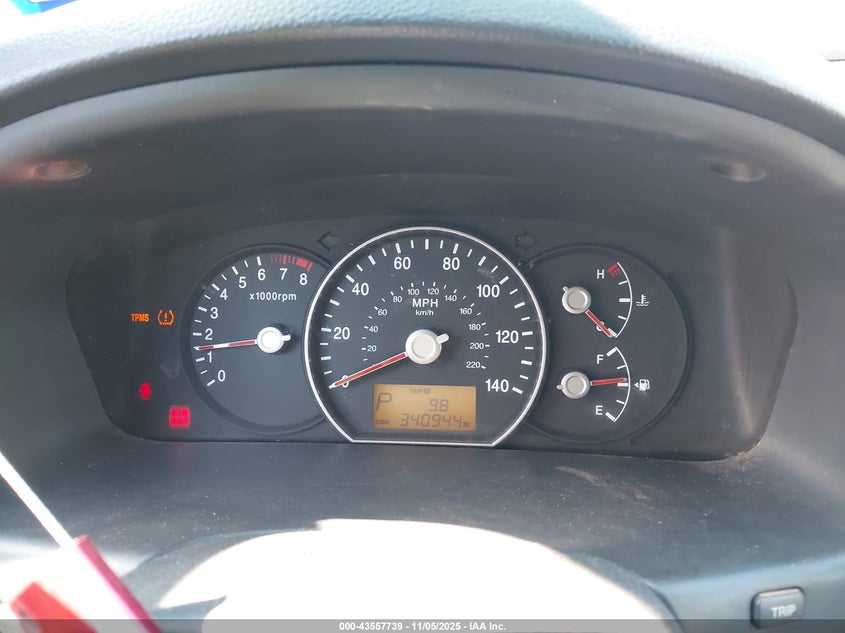 2009 Kia Rondo Lx VIN: KNAFG528X97221807 Lot: 43557739