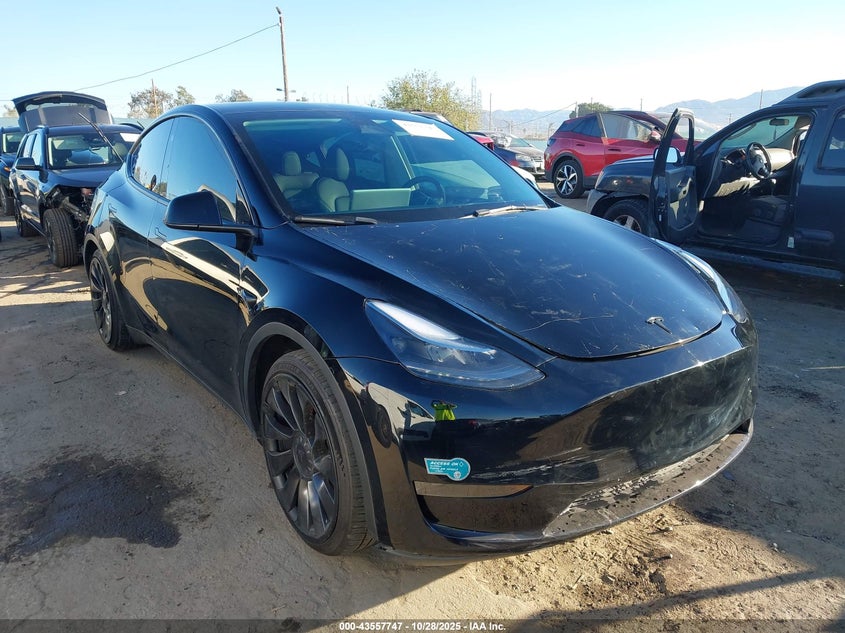 TESLA MODEL Y PERFORMANCE DUAL MOTOR ALL-WHEEL DRIVE