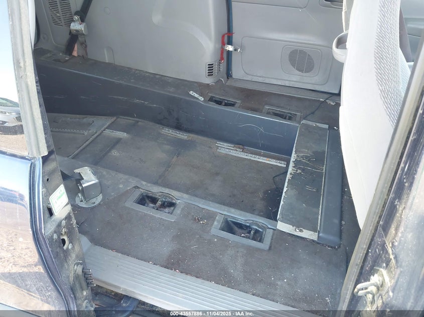 2000 Ford Windstar Lx VIN: 2FMZA5147YBC89600 Lot: 43557886