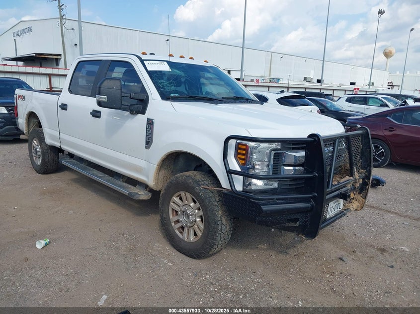 FORD F-250 XL