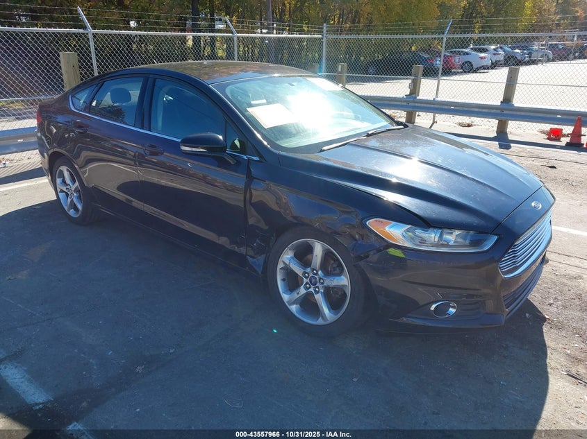 FORD FUSION SE