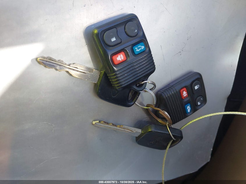 1999 Ford Taurus Sho VIN: 1FAFP54N3XA247936 Lot: 43557973