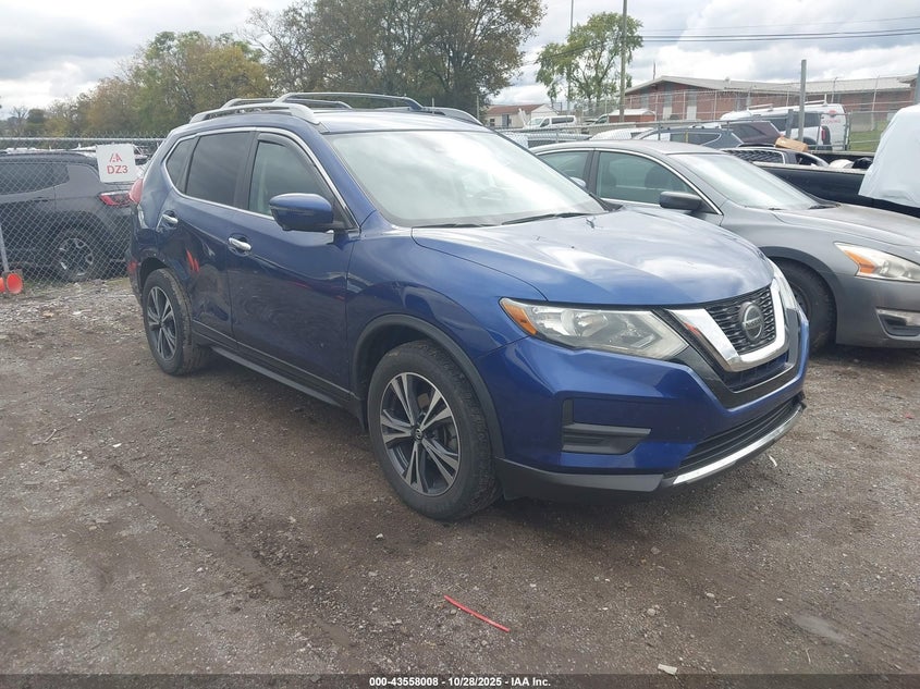 NISSAN ROGUE SV