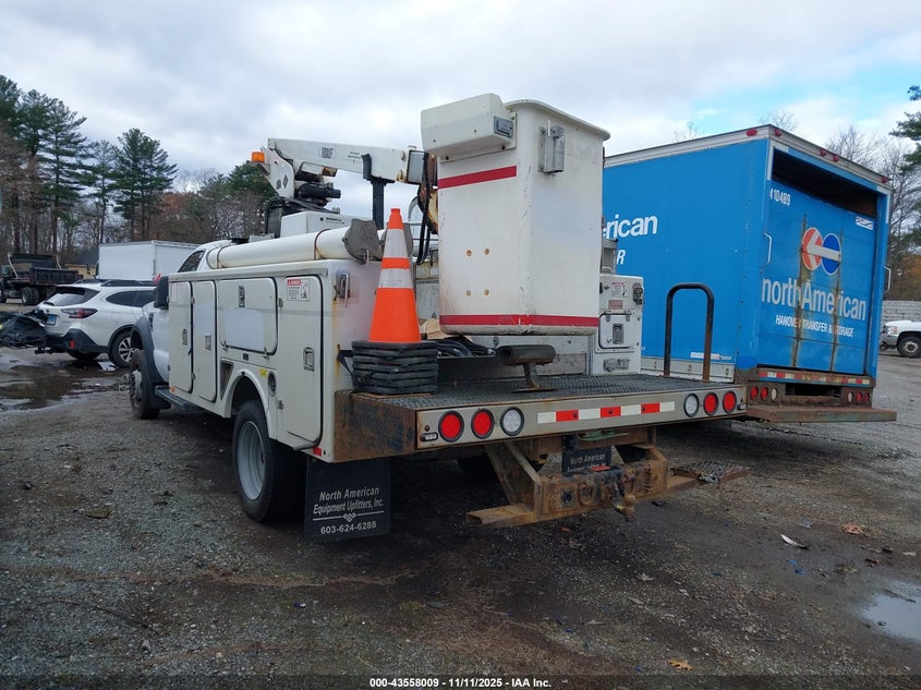 2009 Ford F-450 Chassis Xl/Xlt VIN: 1FDAF46Y59EA28928 Lot: 43558009