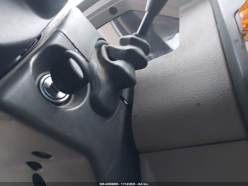 2009 Ford F-450 Chassis Xl/Xlt VIN: 1FDAF46Y59EA28928 Lot: 43558009