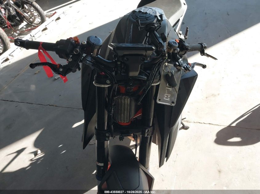 2023 Ktm 1290 Super Duke R VIN: VBKV39405PM966244 Lot: 43558027