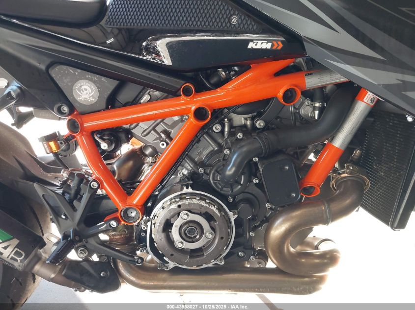 2023 Ktm 1290 Super Duke R VIN: VBKV39405PM966244 Lot: 43558027