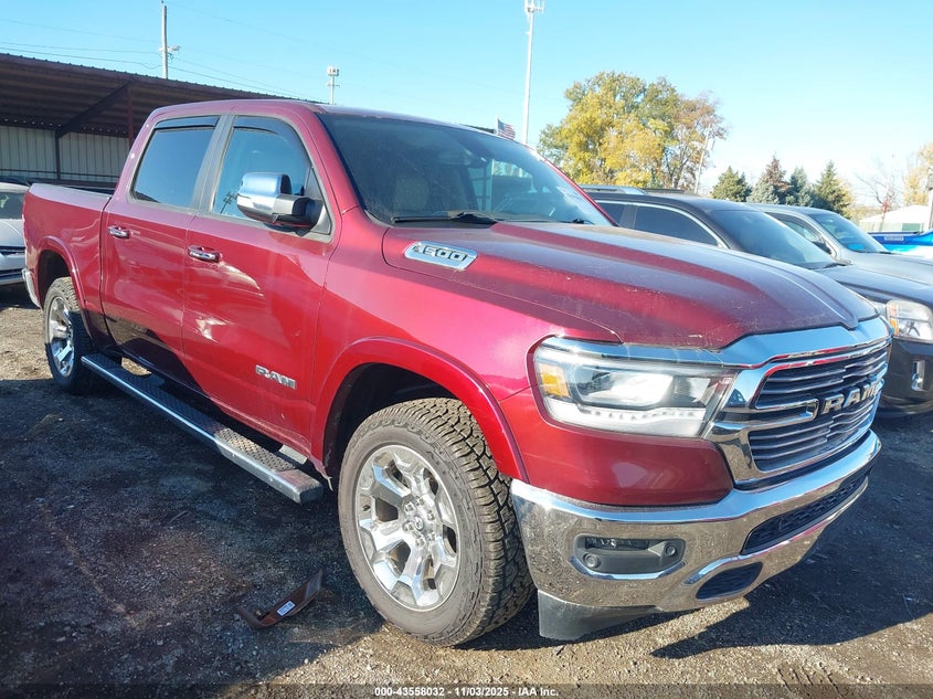 RAM 1500 LARAMIE 4X4 5 7 BOX