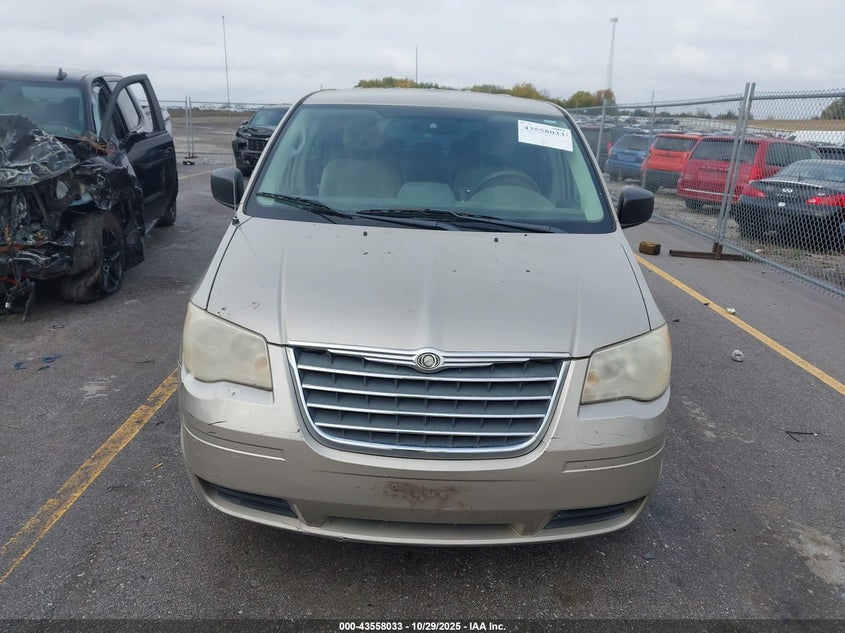 2009 Chrysler Town & Country Lx VIN: 2A8HR44E49R527380 Lot: 43558033