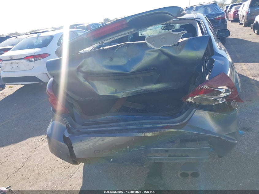 2006 Pontiac Grand Prix VIN: 2G2WP582361162361 Lot: 43558097