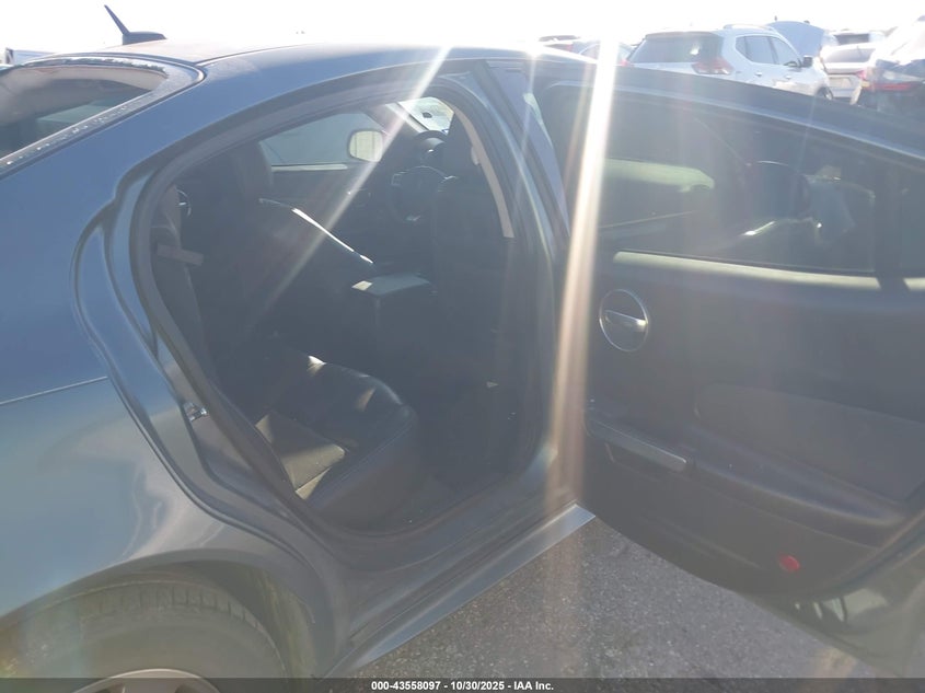 2006 Pontiac Grand Prix VIN: 2G2WP582361162361 Lot: 43558097