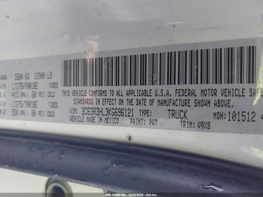 2019 Ram 3500 Big Horn 4X4 8' Box VIN: 3C63R3HL3KG696121 Lot: 43558196