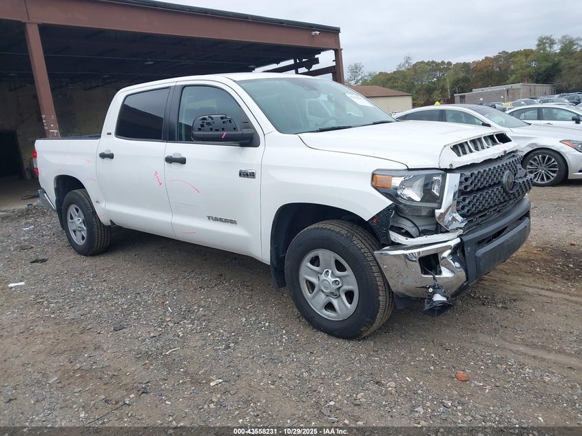 TOYOTA TUNDRA SR5