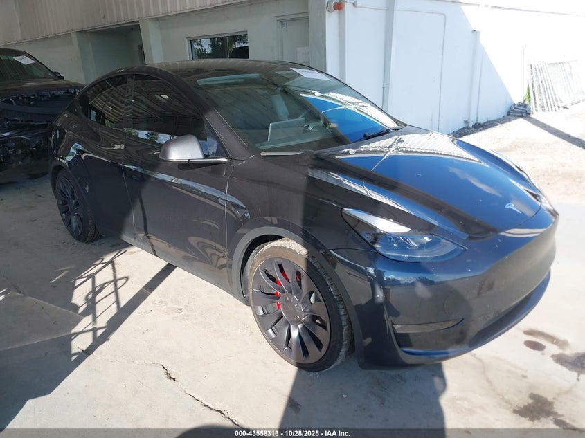 TESLA MODEL Y PERFORMANCE DUAL MOTOR ALL-WHEEL DRIVE