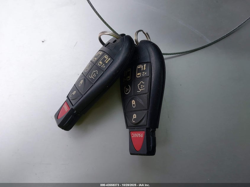 2014 Chrysler Town & Country Touring-L VIN: 2C4RC1CG3ER107425 Lot: 43558373