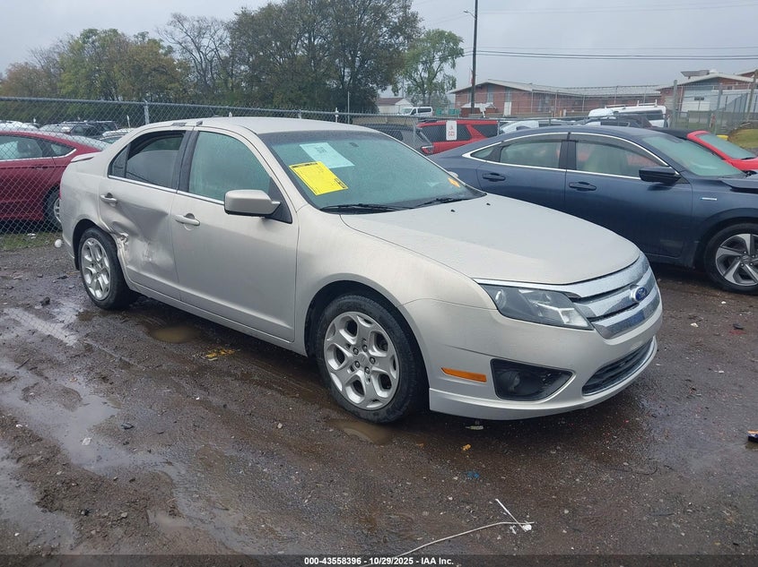 FORD FUSION SE
