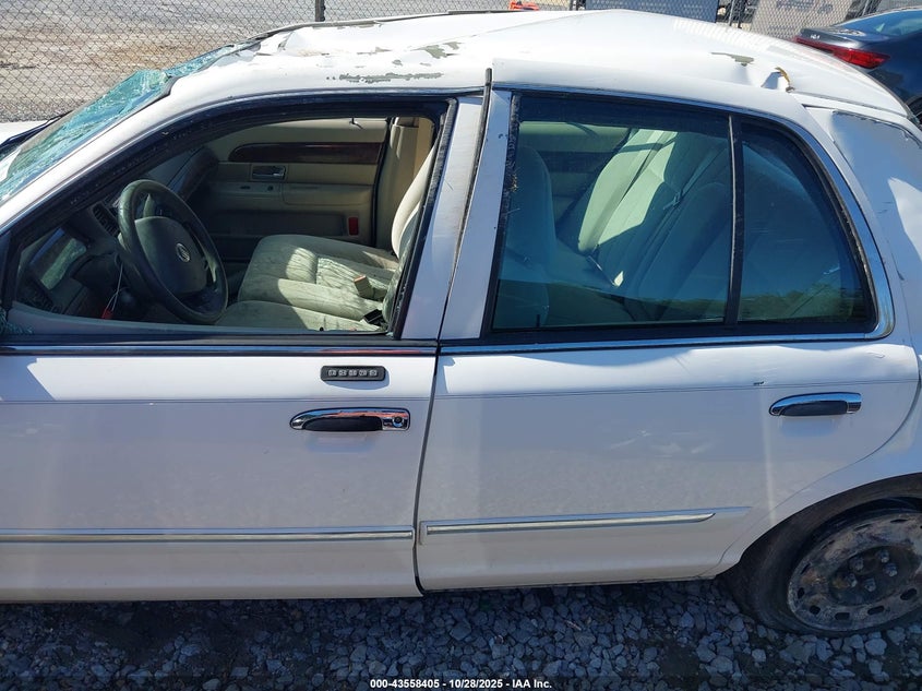 2007 Mercury Grand Marquis Gs VIN: 2MEFM74V77X632971 Lot: 43558405