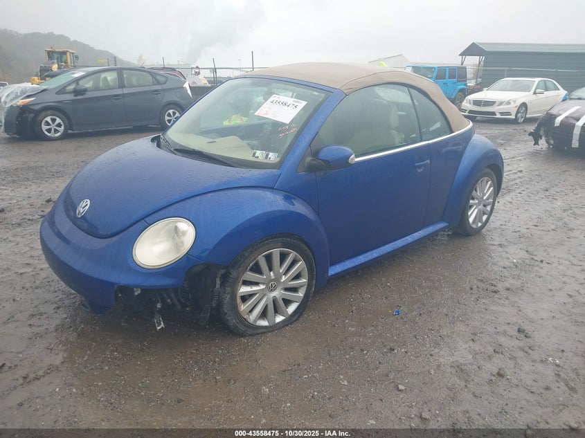 3VWRF31Y28M402846 2008 VOLKSWAGEN BEETLE photo no. 2