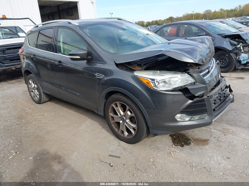 FORD ESCAPE TITANIUM