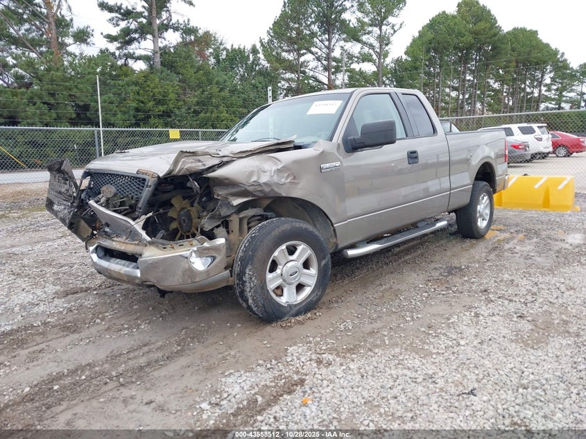 1FTRX12W24NA64916 2004 FORD F-150 photo no. 2