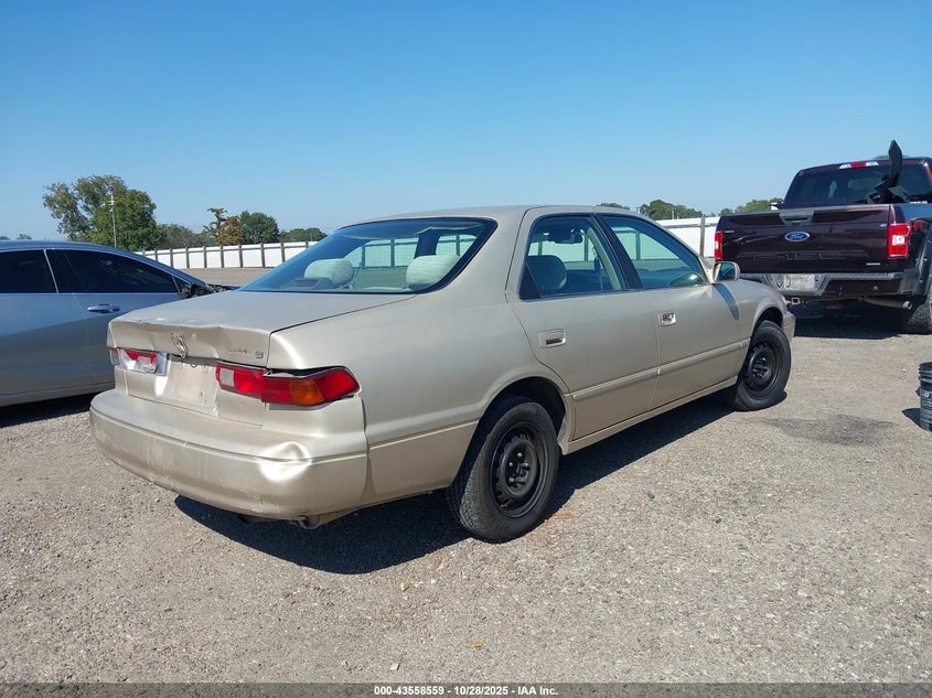 4T1BG22K1XU894913 1999 TOYOTA CAMRY photo no. 4