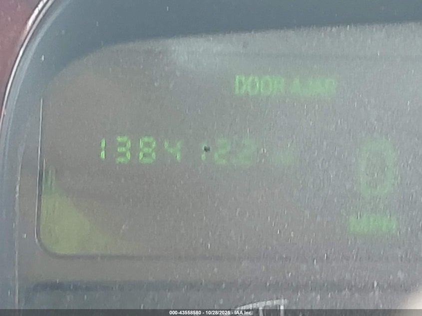 2003 Lincoln Town Car Executive VIN: 1LNHM81W03Y601824 Lot: 43558580