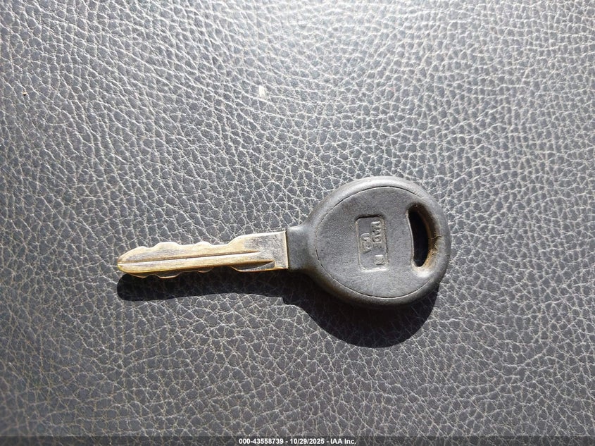 2003 Dodge Ram 1500 Slt/Laramie/St VIN: 1D7HU18N73J527180 Lot: 43558739