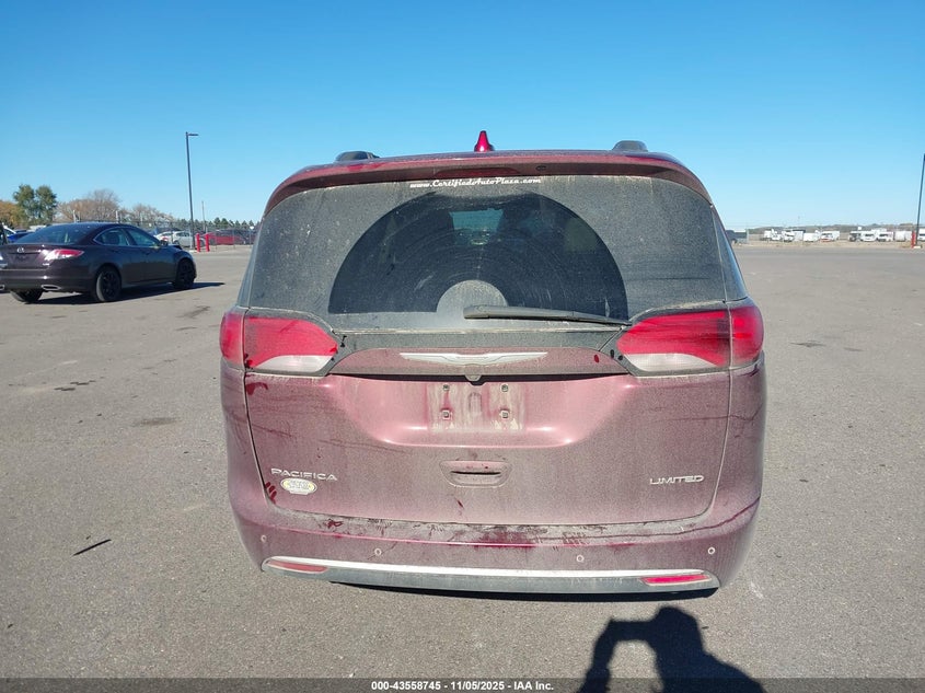 2017 CHRYSLER PACIFICA LIMITED - 2C4RC1GG3HR597766