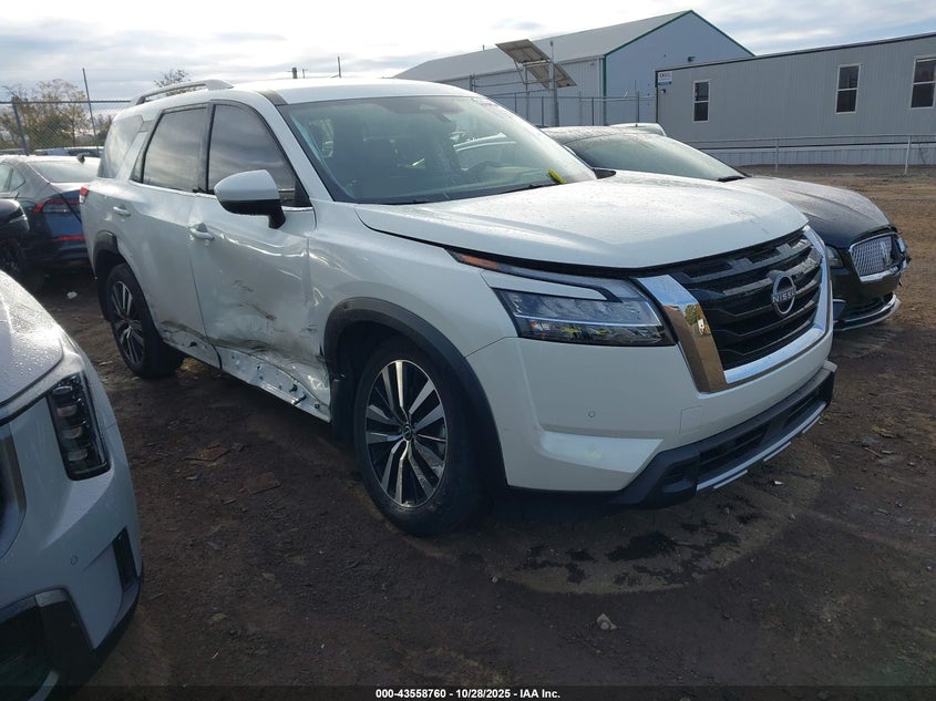 NISSAN PATHFINDER PLATINUM 4WD