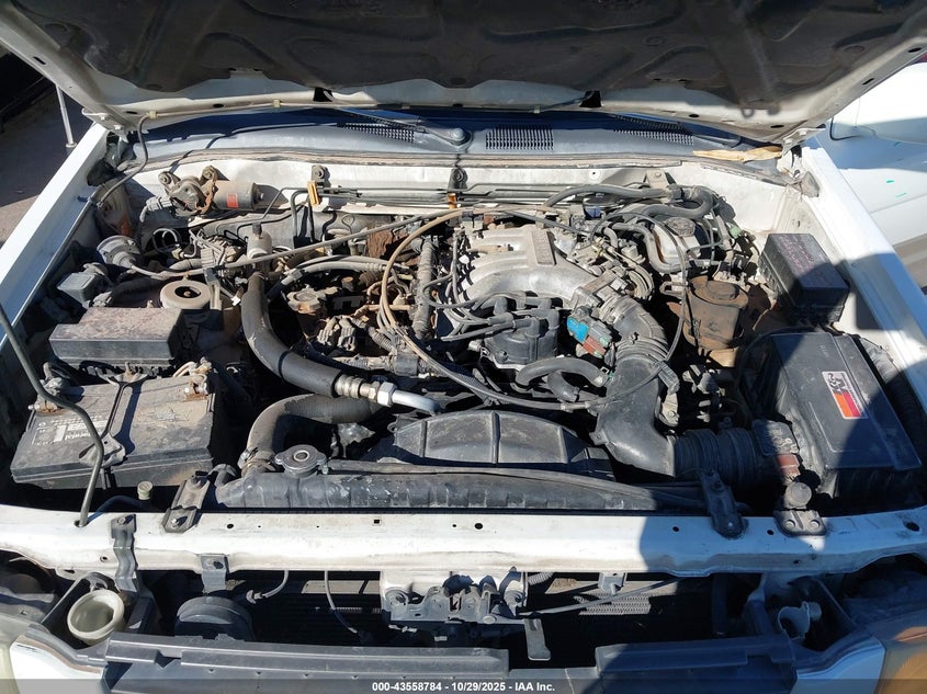 1999 Infiniti Qx4 Luxury VIN: JNRAR07Y7XW062122 Lot: 43558784